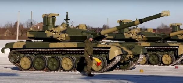 Более тысячи военных танковой армии на западе РФ участвуют в проверке боеготовности